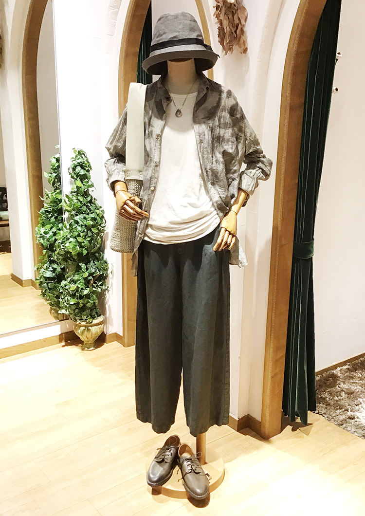 季節を楽しむ人のためのブラウス ｜ハミルトンエッセンス