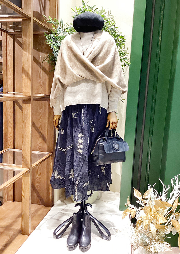 ✨️新品未使用タグ付き✨️パドカレロングスカート　ハミルトンエッセンス ハミルトンエッセンス 水戸店 ｜ハミルトンエッセンス